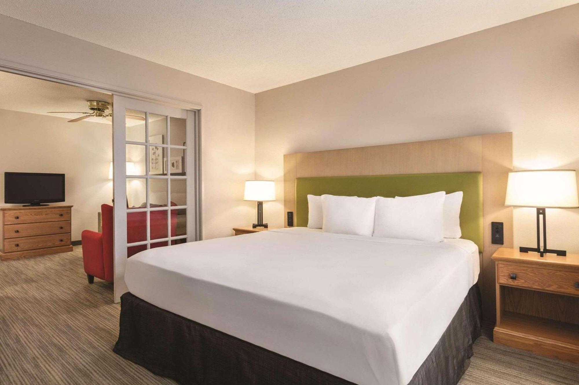 Country Inn & Suites By Radisson, Springfield, Oh Exterior photo